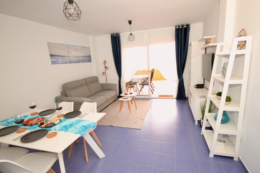 XPosure apartment modern renovated interior, Vera Playa